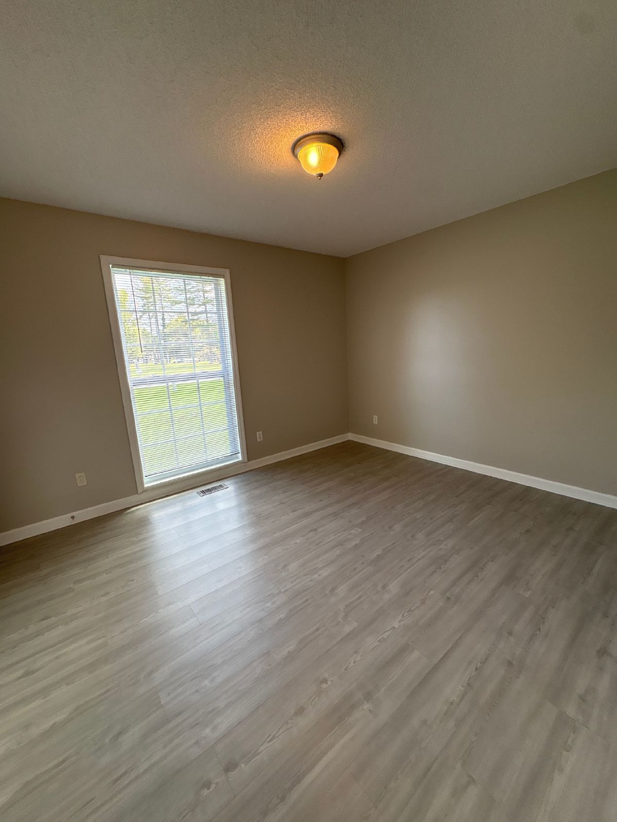 Spacious Brick Home with Fenced-In Back yard! property image