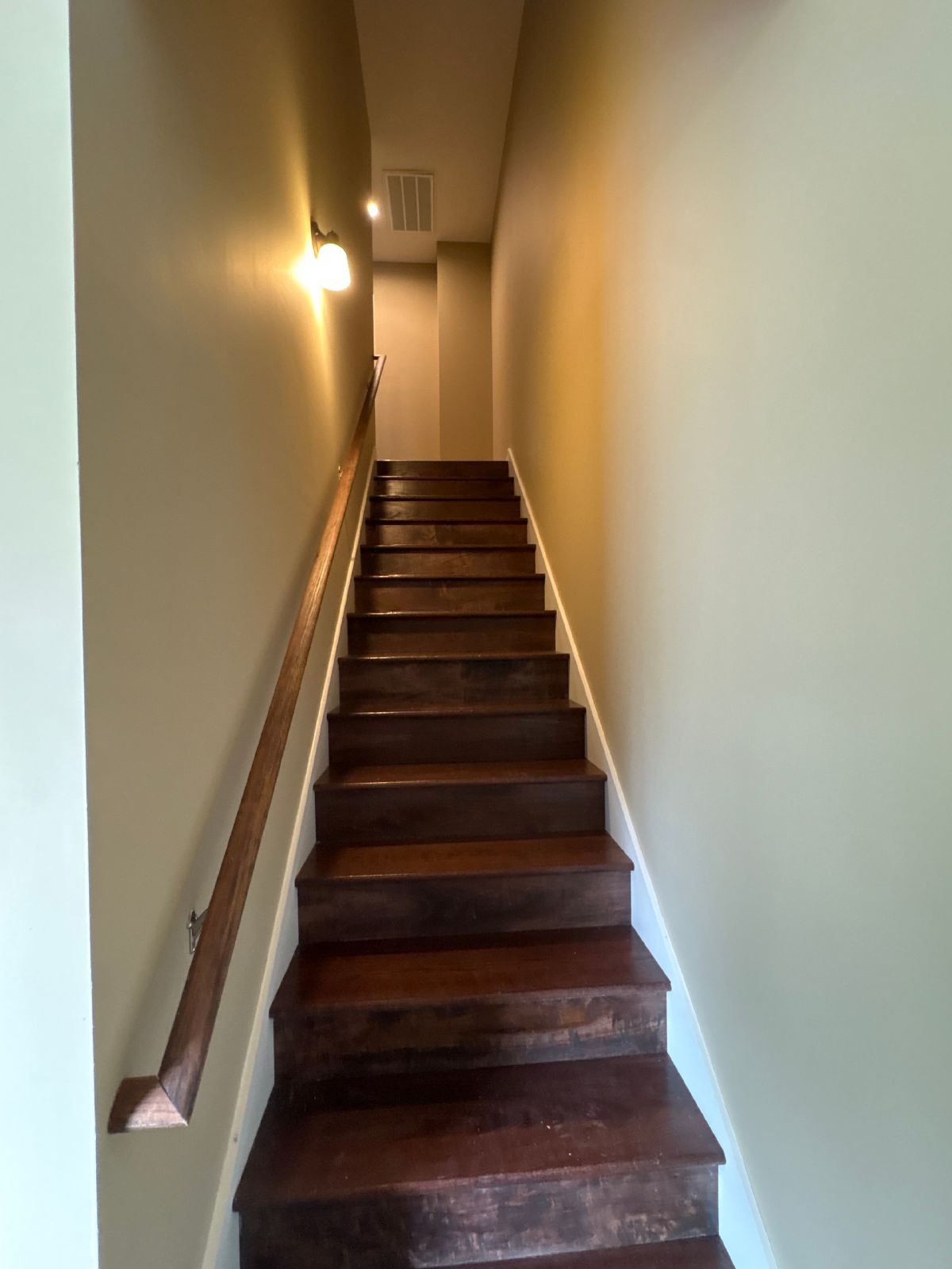 Charming Townhome in Convenient Tullahoma Location.... property image