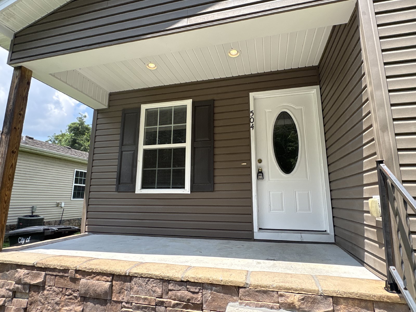Charming Home Near Historic Downtown Tullahoma! property image