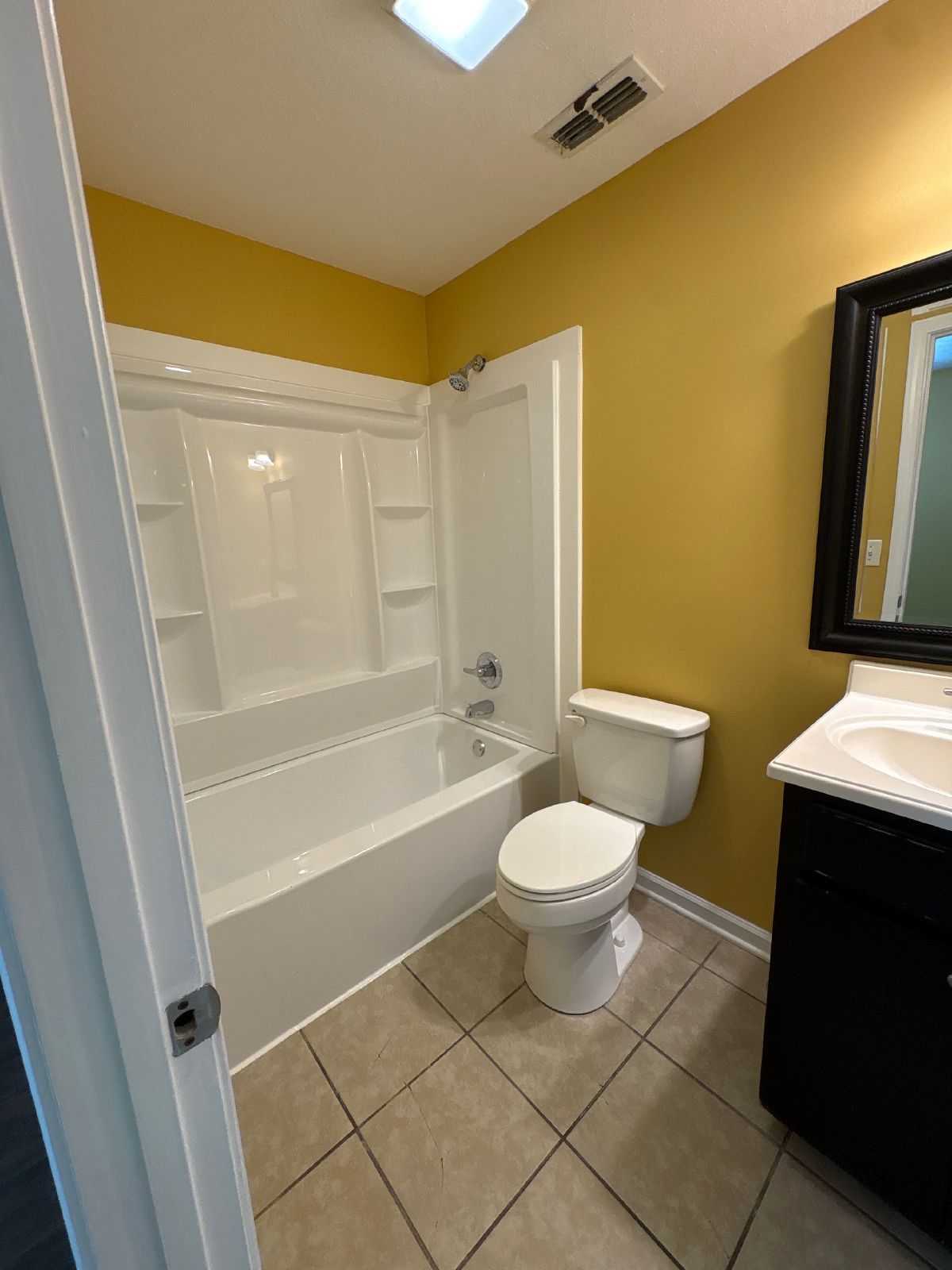Charming Home Near Historic Downtown Tullahoma! property image