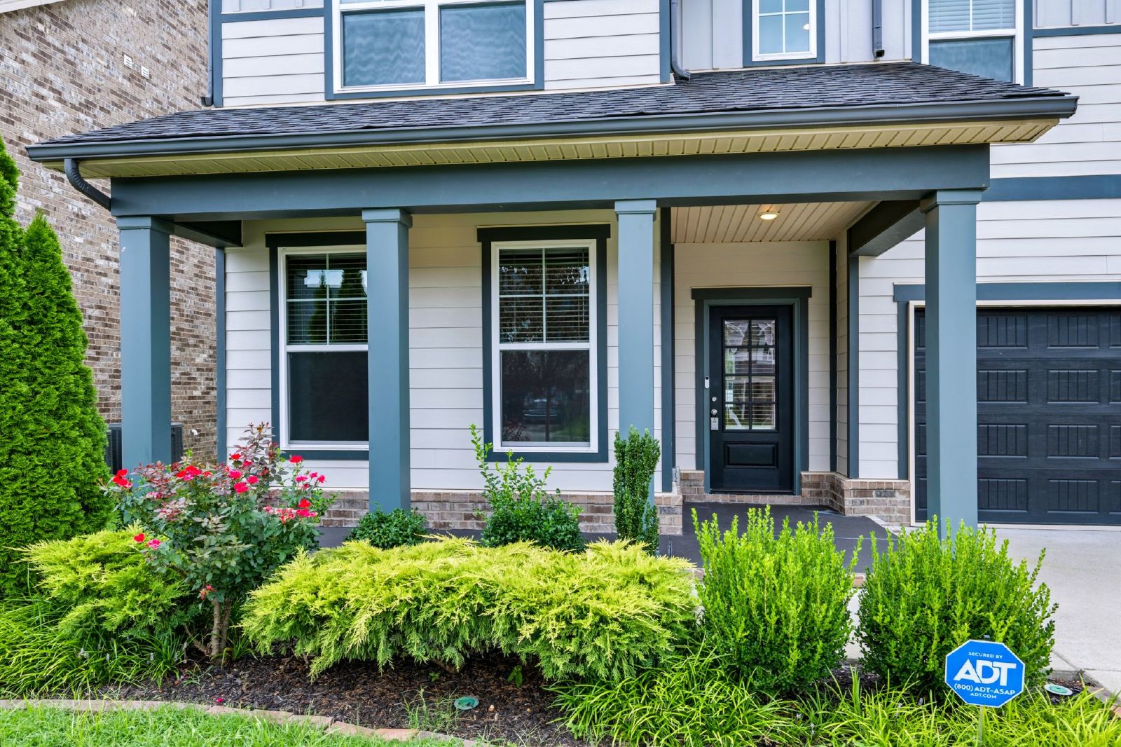 Beautiful 4 Bedroom, 3 Bath Home + Bonus - Available in Smyrna! property image