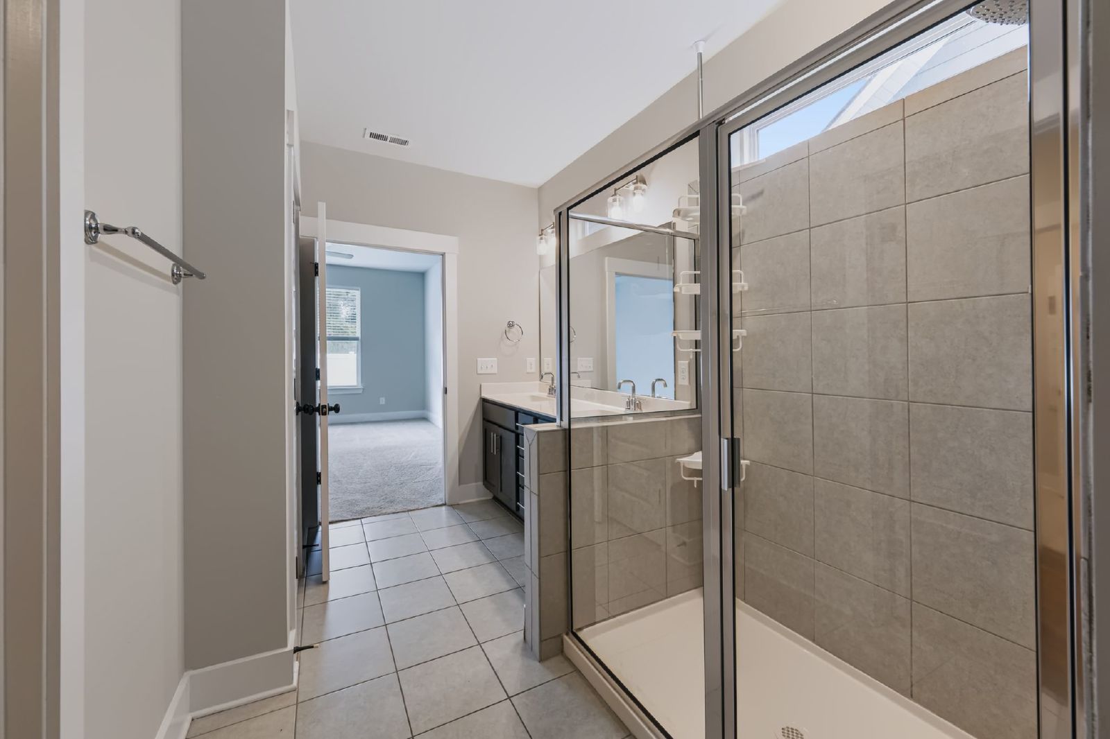 Beautiful 4 Bedroom, 3 Bath Home + Bonus - Available in Smyrna! property image