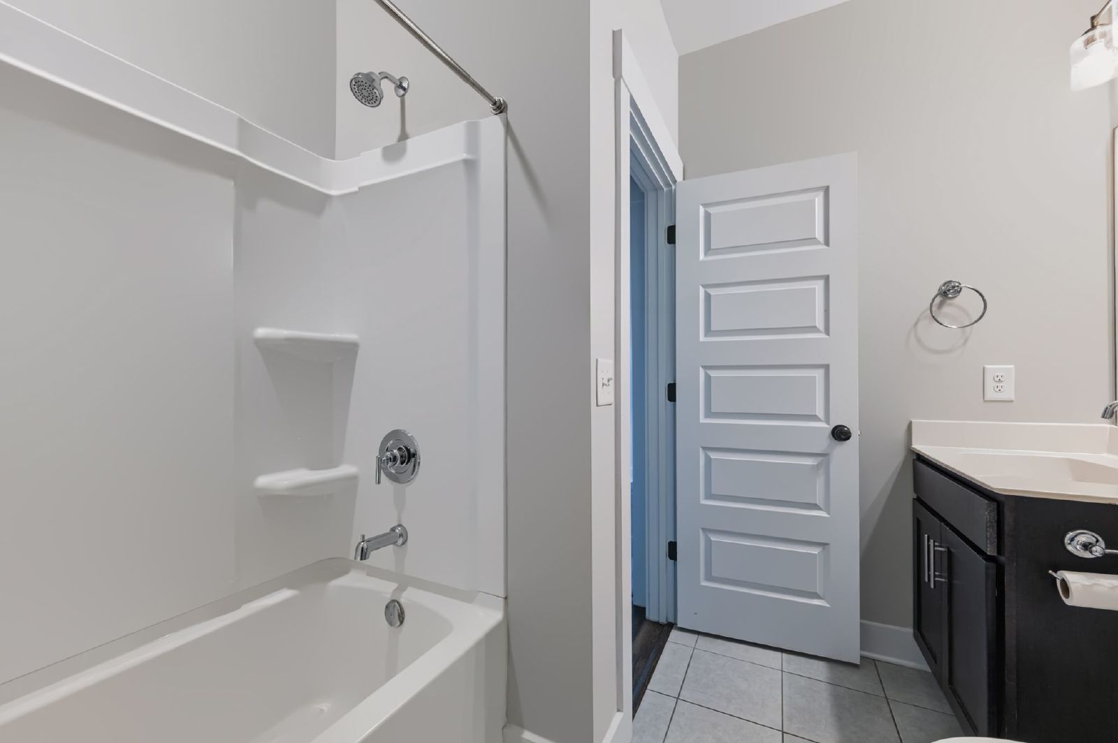 Beautiful 4 Bedroom, 3 Bath Home + Bonus - Available in Smyrna! property image