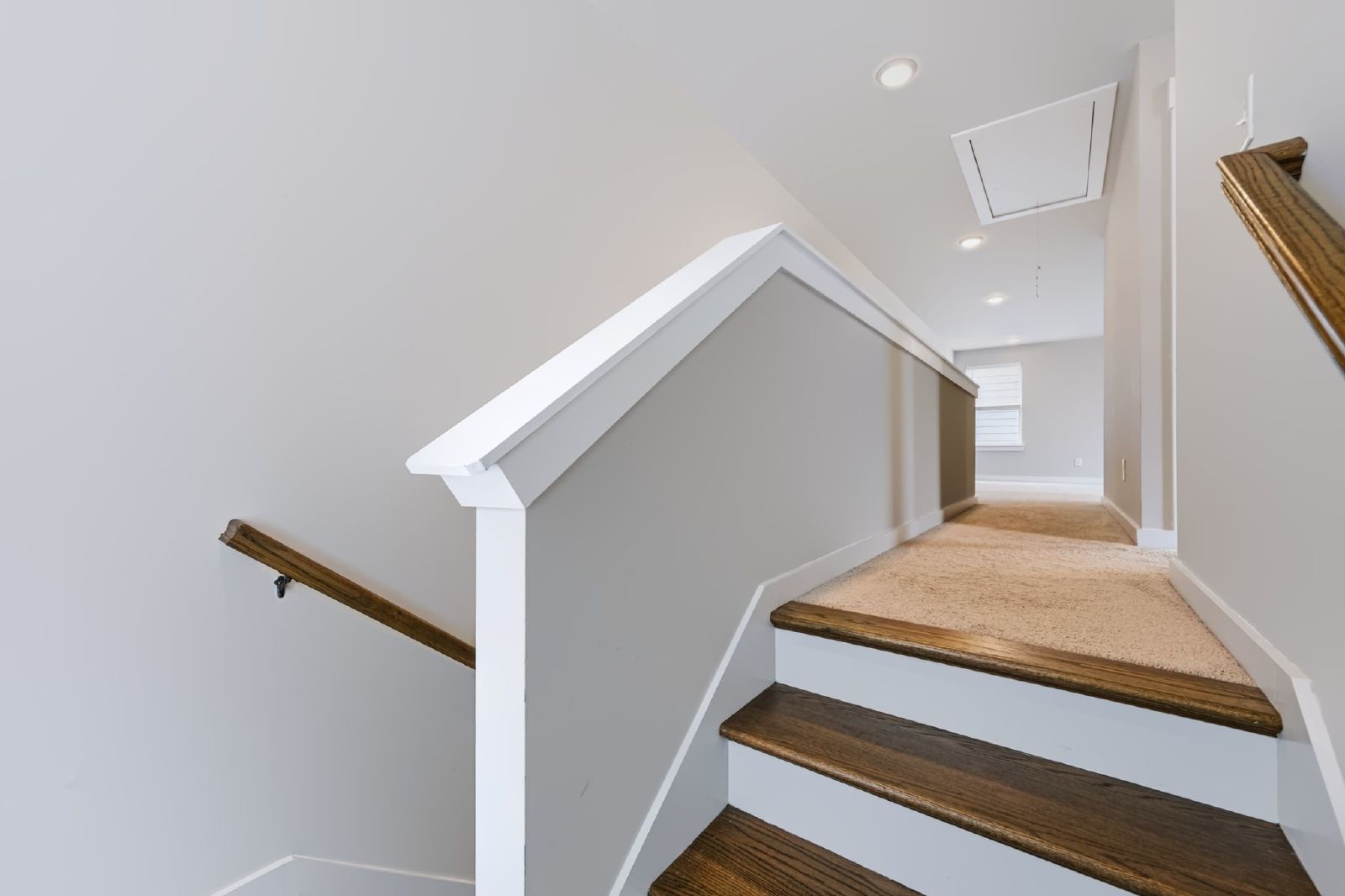Beautiful 4 Bedroom, 3 Bath Home + Bonus - Available in Smyrna! property image