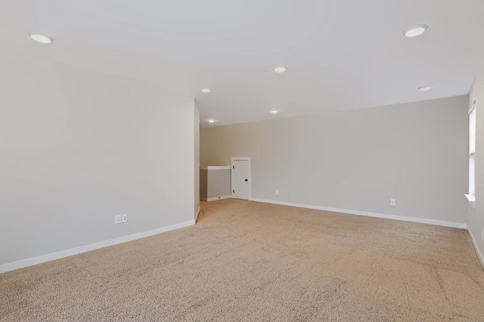Beautiful 4 Bedroom, 3 Bath Home + Bonus - Available in Smyrna! property image