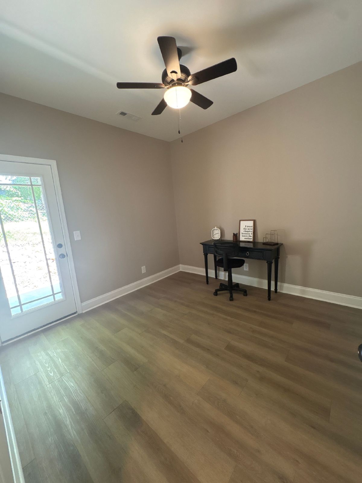 BRAND NEW 2 Bedroom Apartment in Manchester with MOVE IN SPECIAL! property image