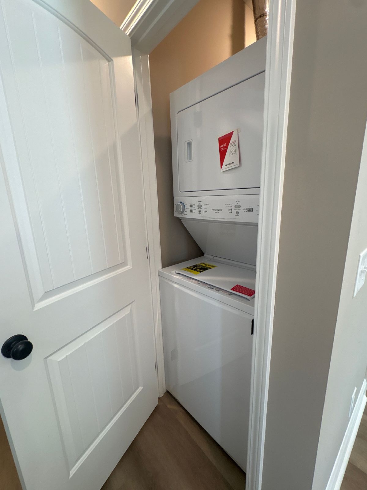 BRAND NEW 2 Bedroom Apartment in Manchester with MOVE IN SPECIAL! property image