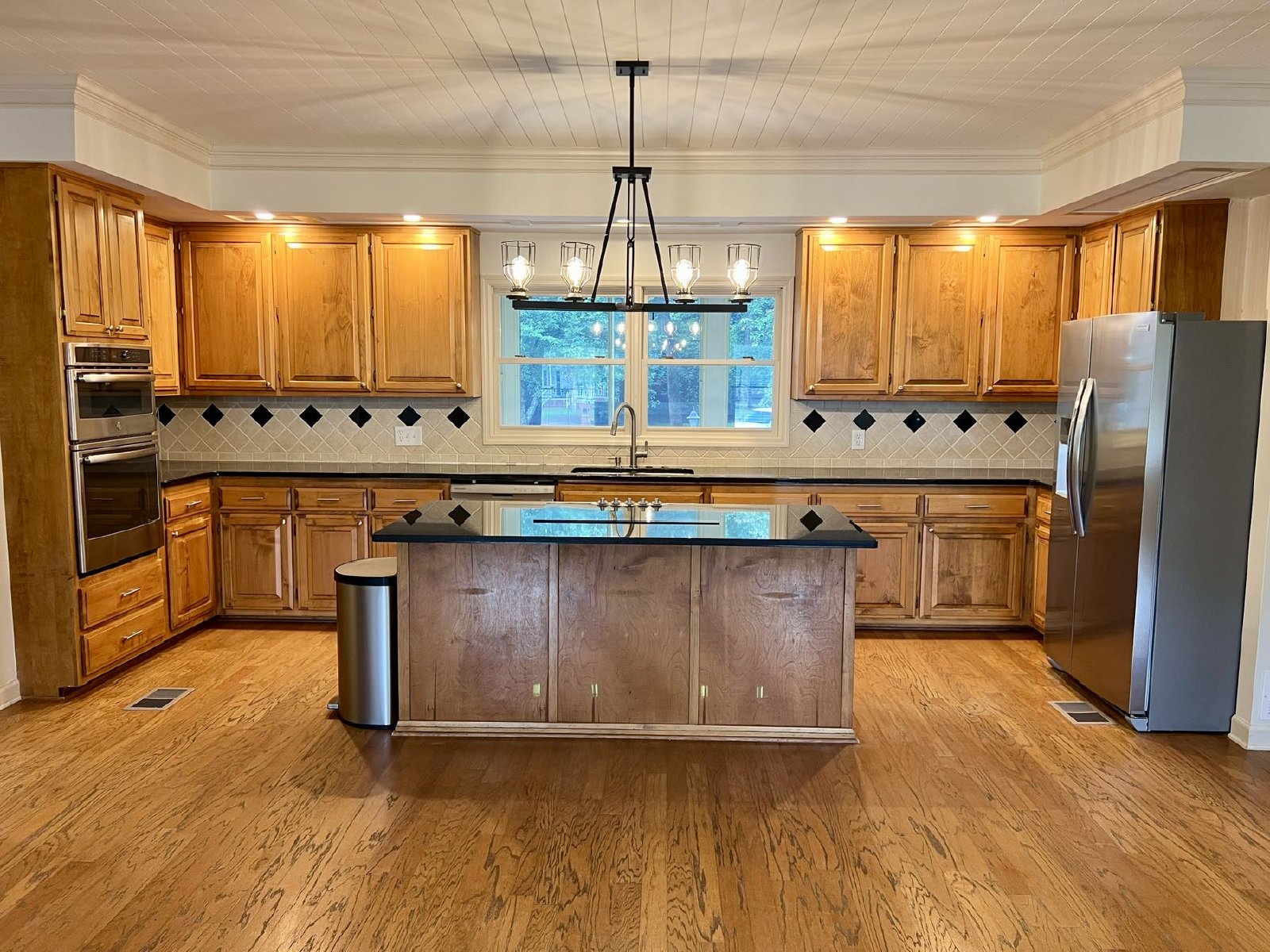 3 Bedroom Plus Bonus on Cul-de-Sac, Beautiful North Murfreesboro Neighborhood property image