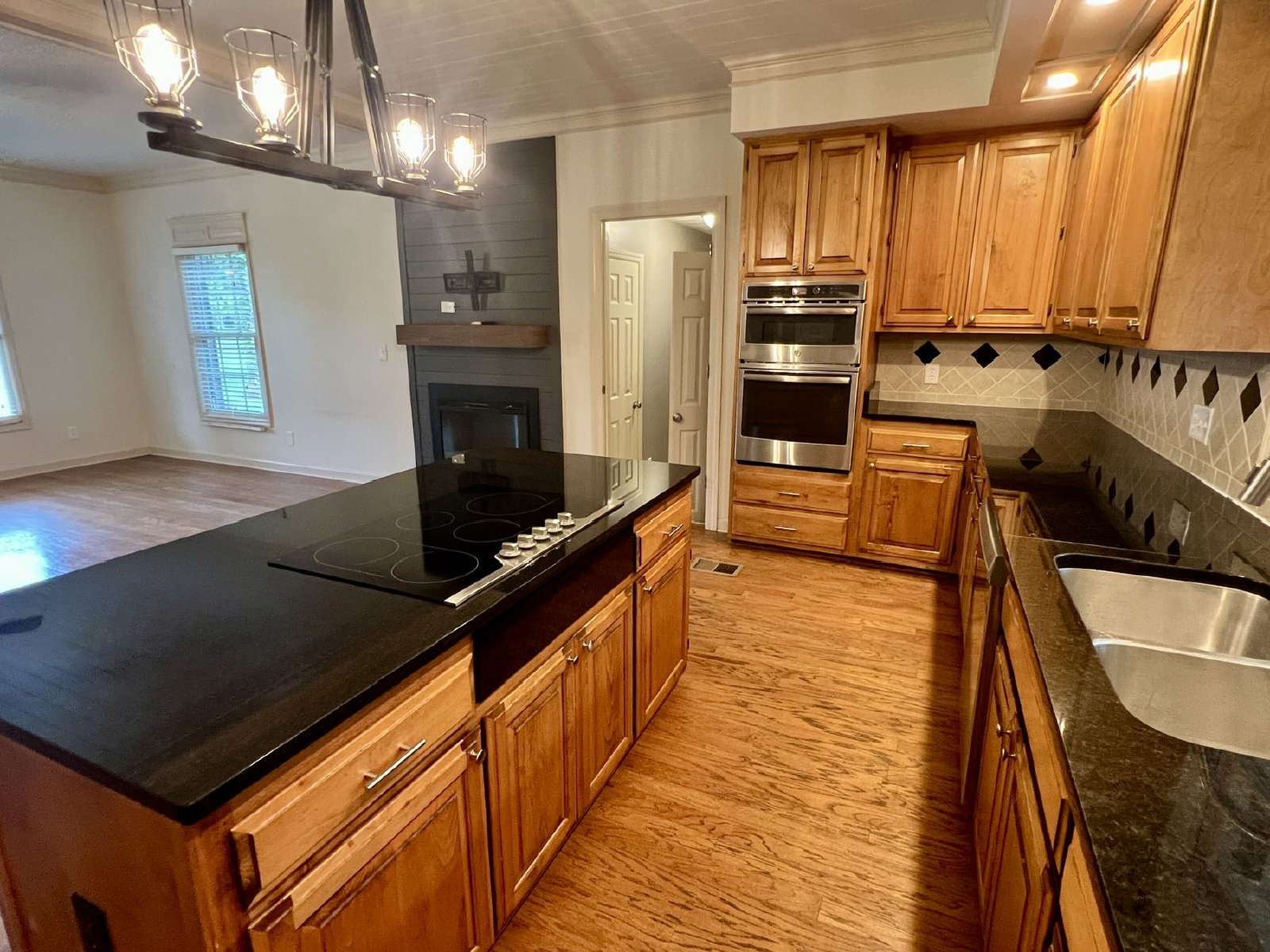 3 Bedroom Plus Bonus on Cul-de-Sac, Beautiful North Murfreesboro Neighborhood property image