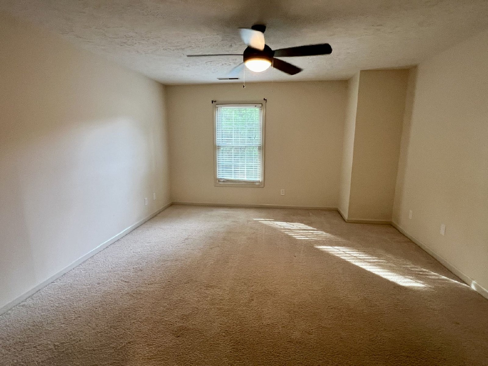 3 Bedroom Plus Bonus on Cul-de-Sac, Beautiful North Murfreesboro Neighborhood property image