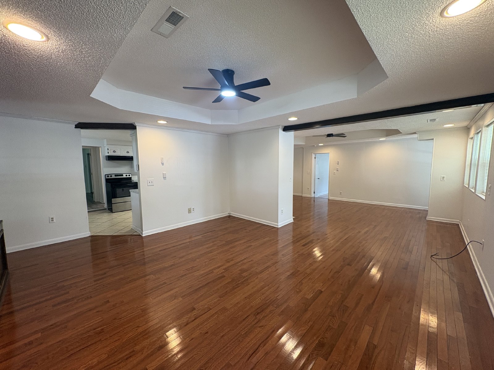 Spacious 3 Bedroom Apartment with Covered Parking! property image