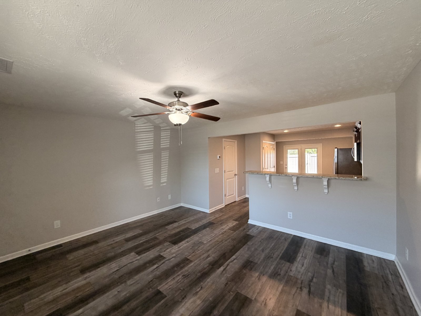 $350 Off First Month's Rent! Available Now - Nice 2 BR 2.5 Bath Townhome property image