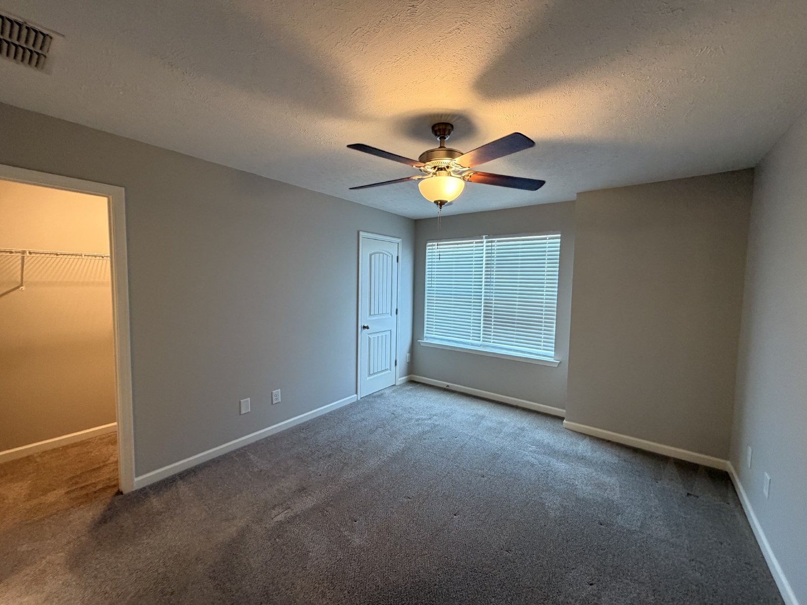$350 Off First Month's Rent! Available Now - Nice 2 BR 2.5 Bath Townhome property image
