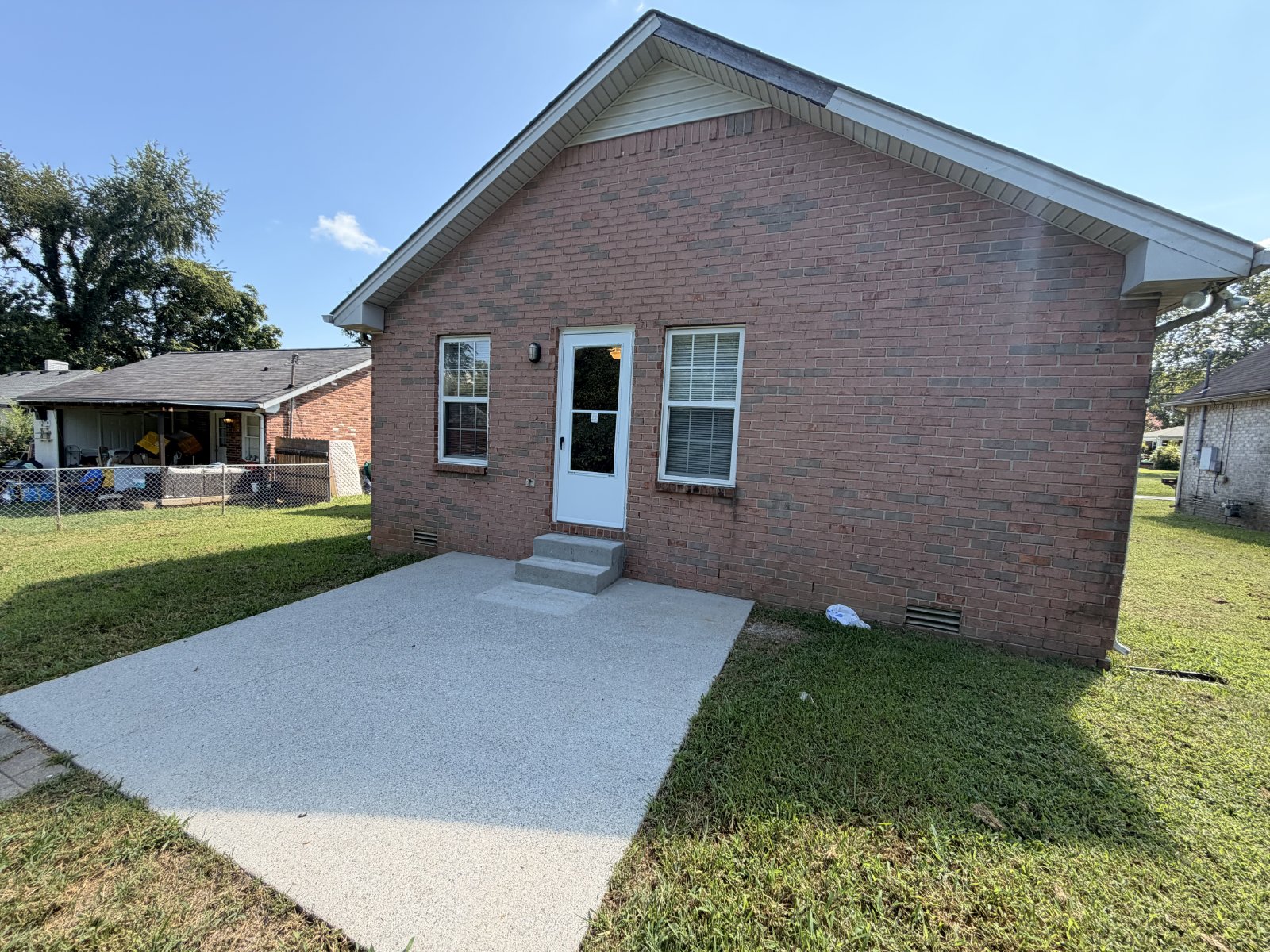 Newly Refreshed 3 Bedroom 2 Bath home in the heart of Smynra! property image