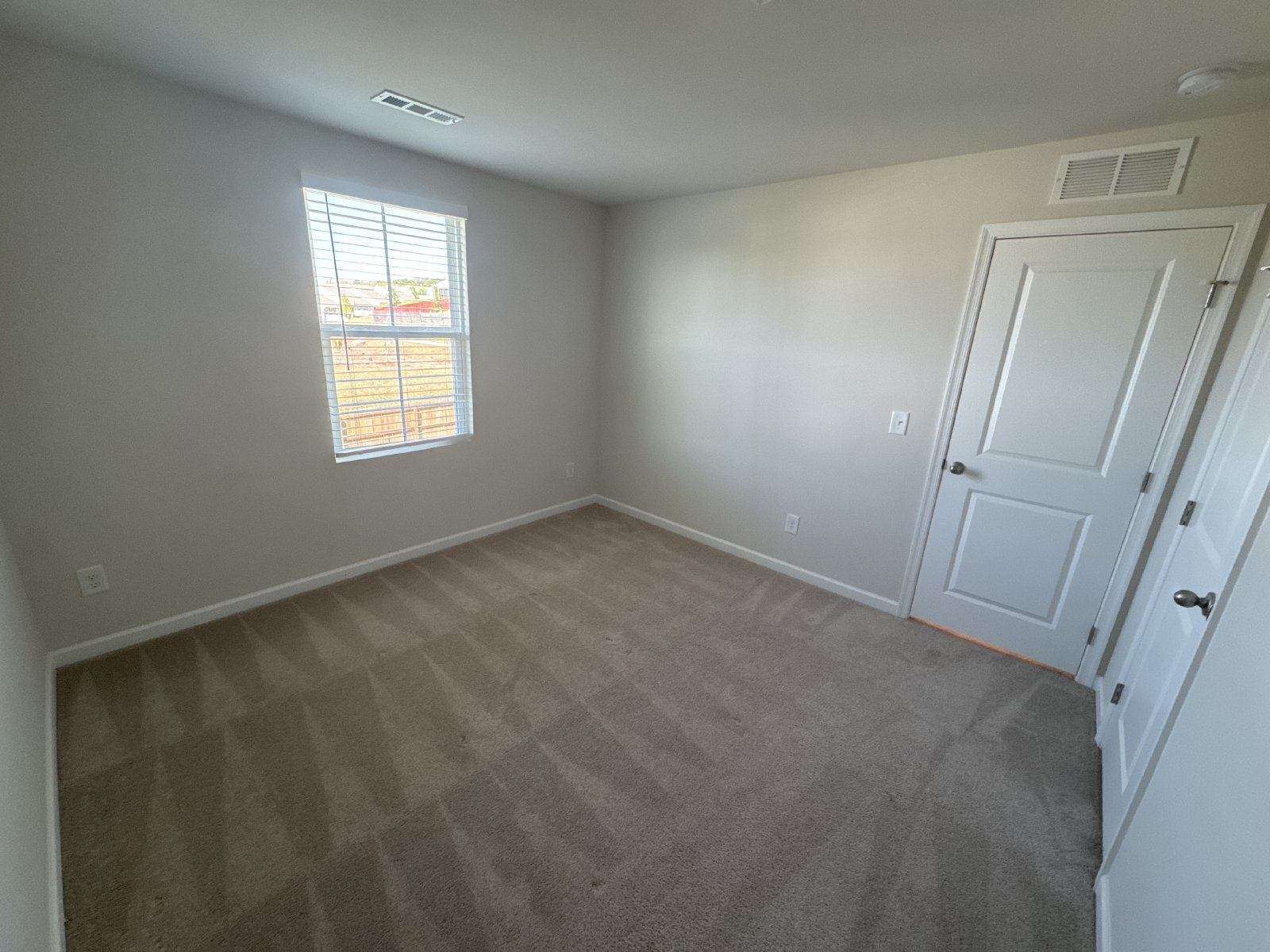Beautiful 3-Bedroom Home Conveniently Located Near Downtown Nashville! property image