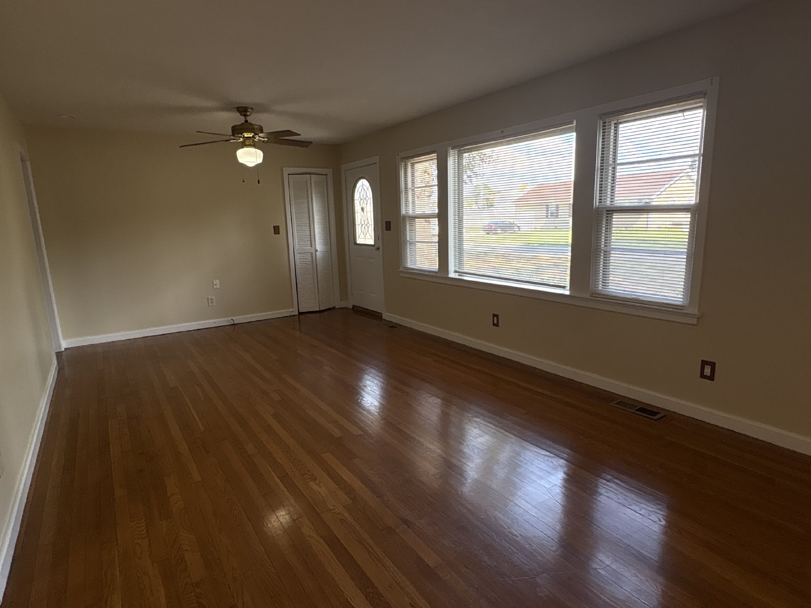 Cozy Ranch Home in Conevniengt Manchester Location... property image