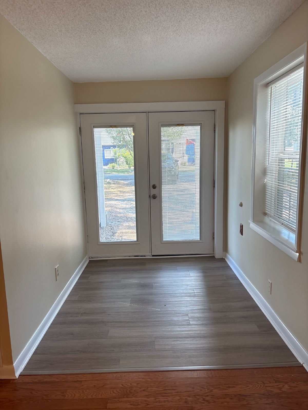 Cozy Ranch Home in Conevniengt Manchester Location... property image