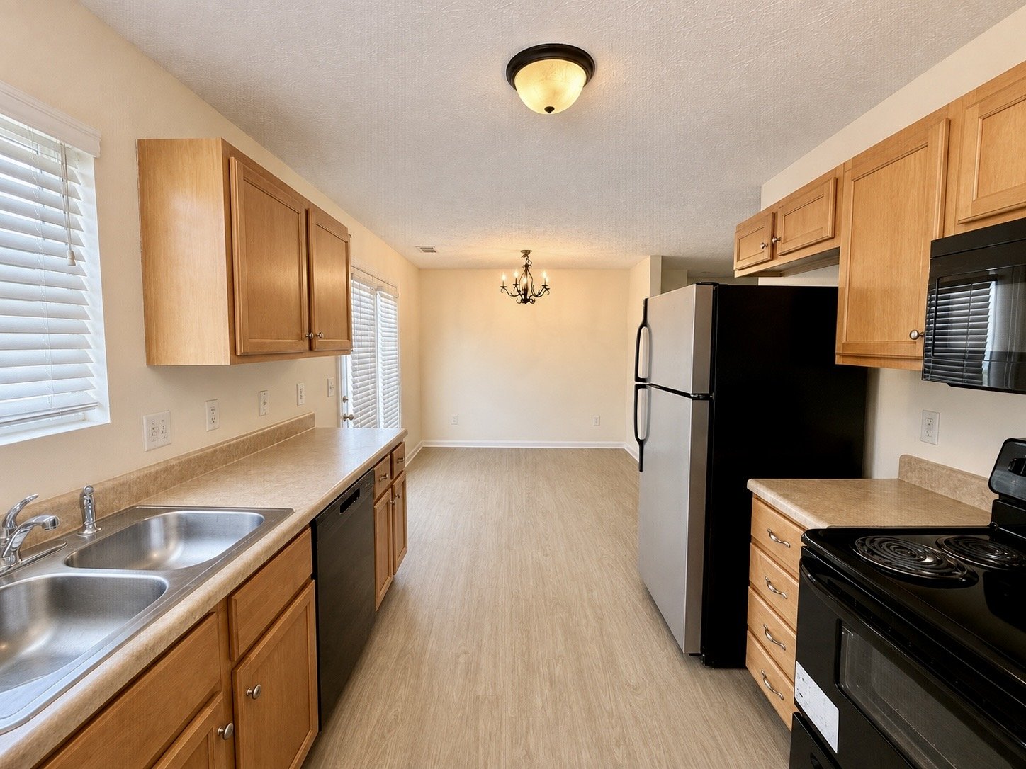 Nice 3 Bedroom 2.5 Bath Home Available Now in Murfreesboro - Close to MTSU property image
