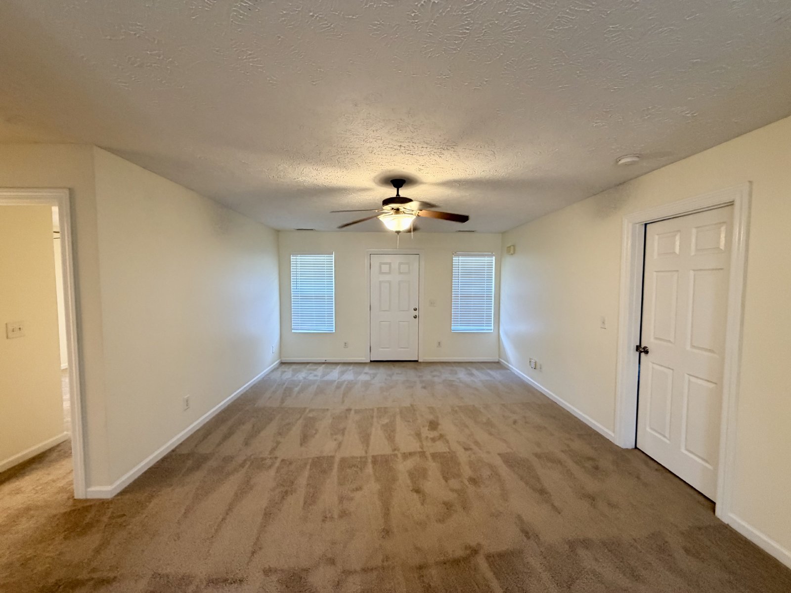 Nice 3 Bedroom 2.5 Bath Home Available Now in Murfreesboro - Close to MTSU property image