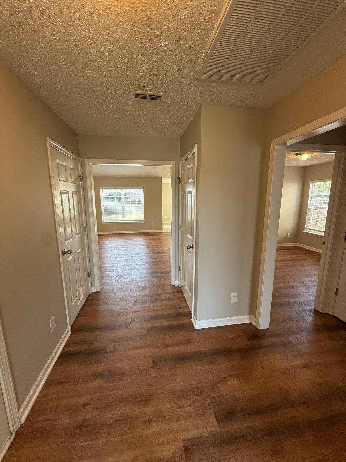Freshly Updated 3-Bedroom Home with Fenced Backyard – NO CARPET! property image