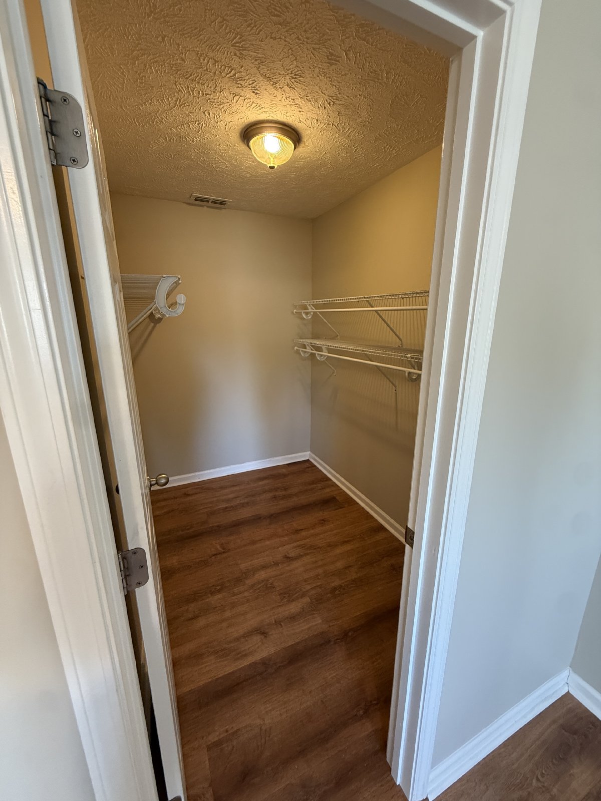 Freshly Updated 3-Bedroom Home with Fenced Backyard – NO CARPET! property image