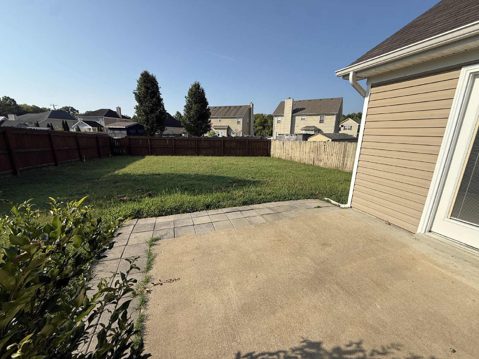 Freshly Updated 3-Bedroom Home with Fenced Backyard – NO CARPET! property image