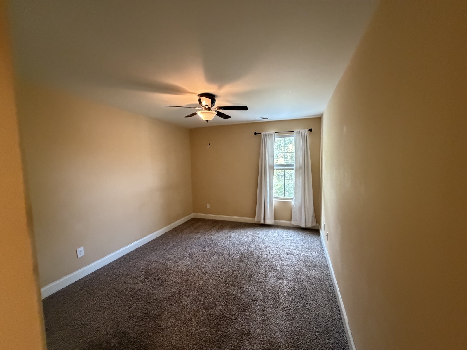 Beautiful 3 Bed 2 Bath Townhome in Generals Run property image