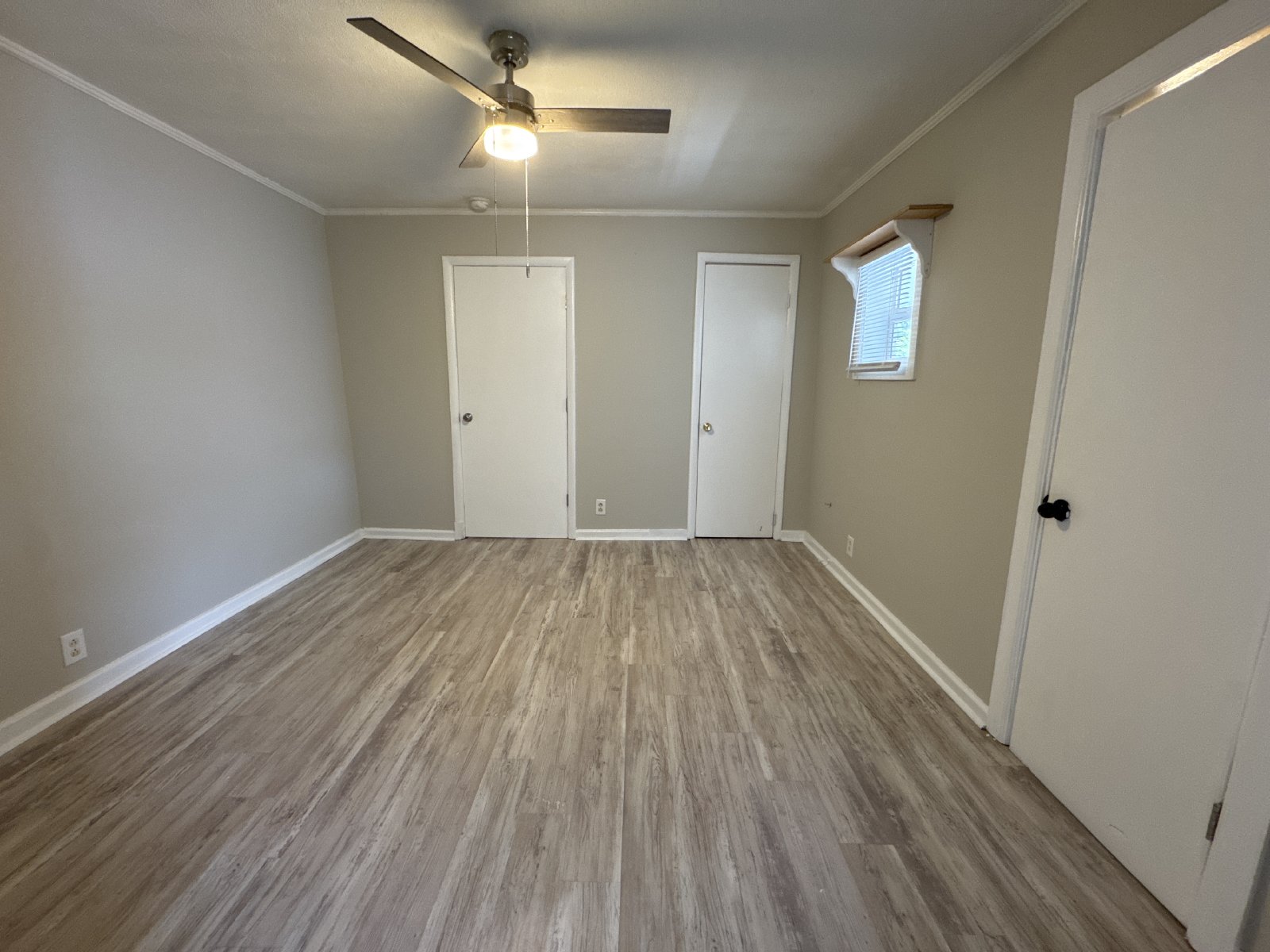 Welcome Home to 2000 Woodland St, Unit B in Springfield, TN! property image