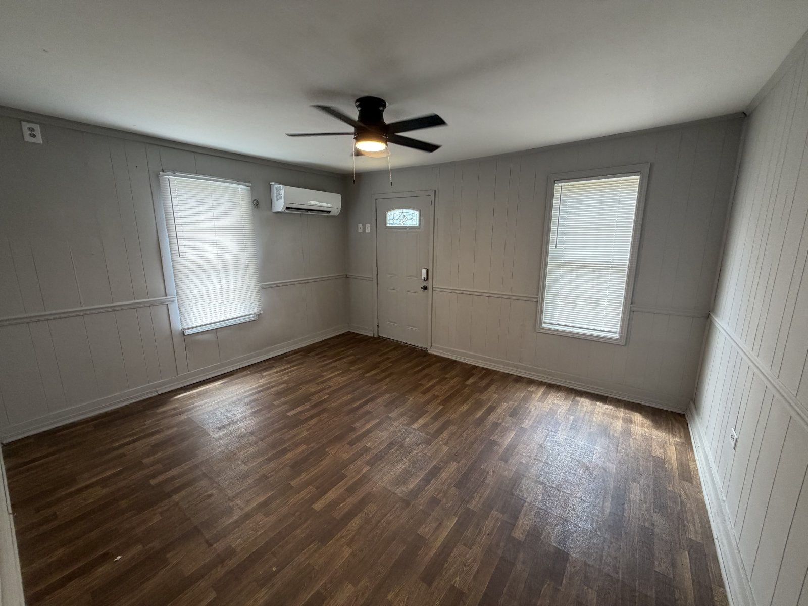 Affordable 2-Bedroom Home Near Downtown Shelbyville! property image