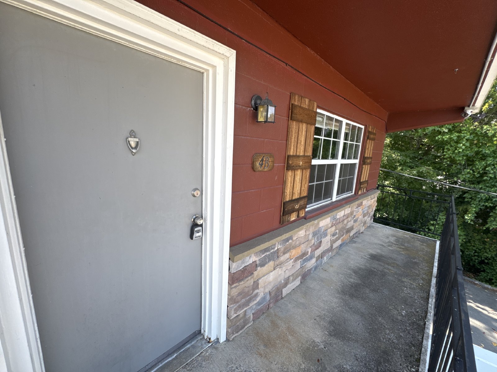 ½ OFF FIRST MONTH’S RENT – Affordable 1-Bedroom Apartment in Clarksville! property image