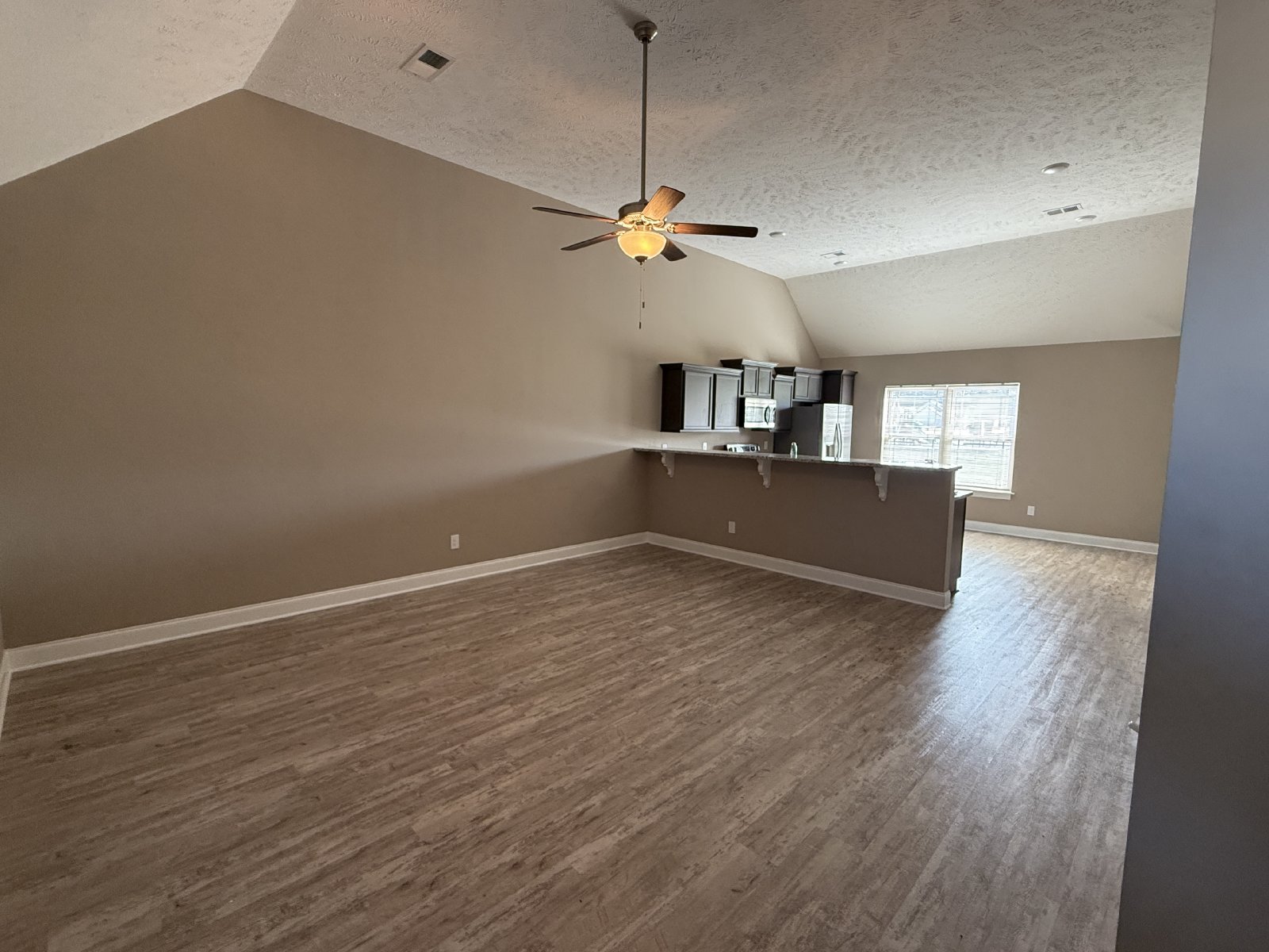 Like-New 4-Bedroom Home with 2-Car Garage in Christiana! property image