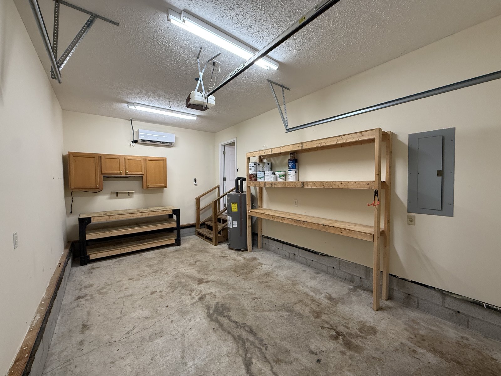 3-Bedroom Home with Huge Fenced Backyard & Heated/Cooled Garage! property image