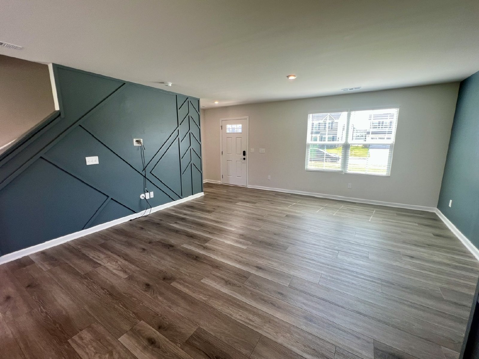 Like New 4 Bedroom + Office, Home in Christiana *Fenced Backyard* property image