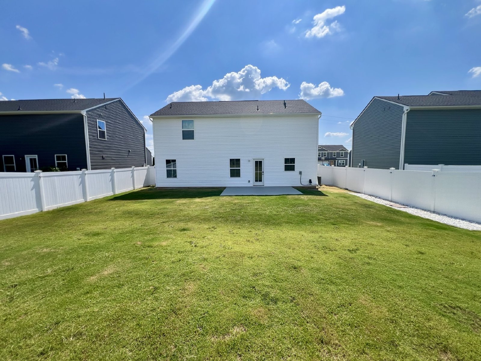 Like New 4 Bedroom + Office, Home in Christiana *Fenced Backyard* property image