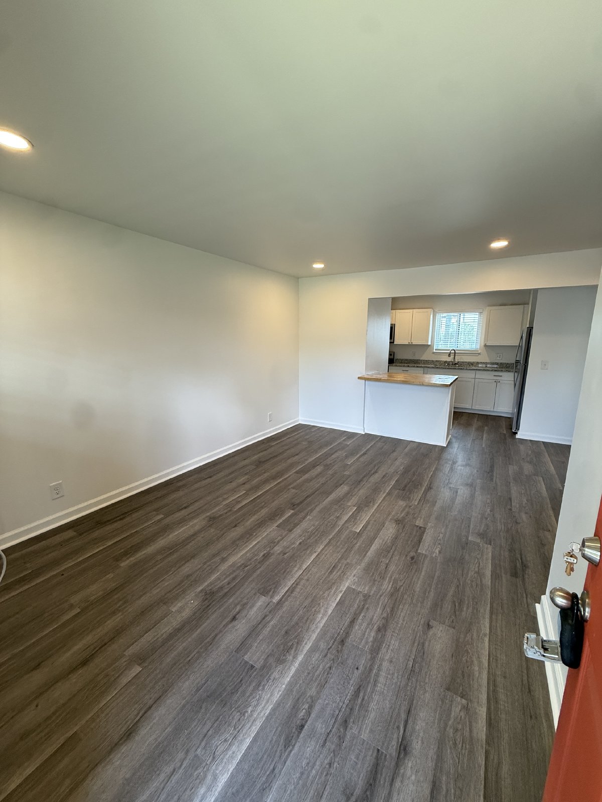 Newly Renovated 2-Bedroom Apartment Near Downtown Nashville property image