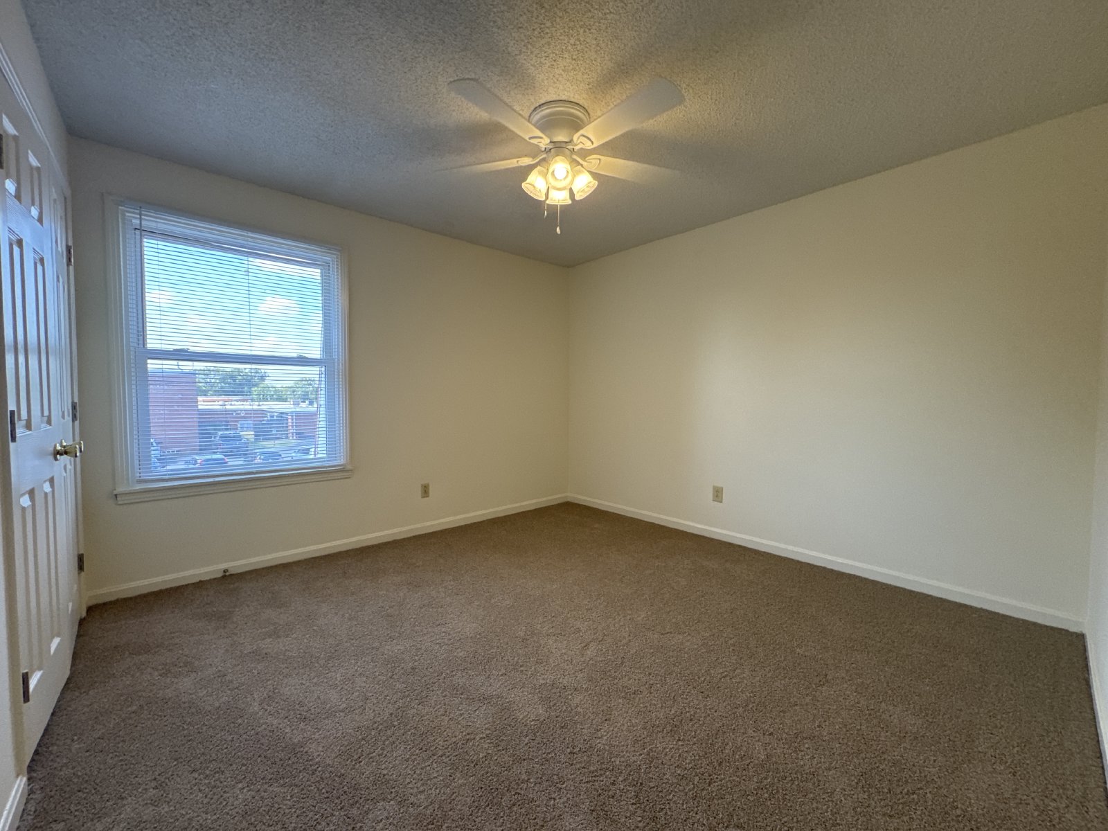 Spacious & Updated Duplex in a Convenient Lebanon Location! property image