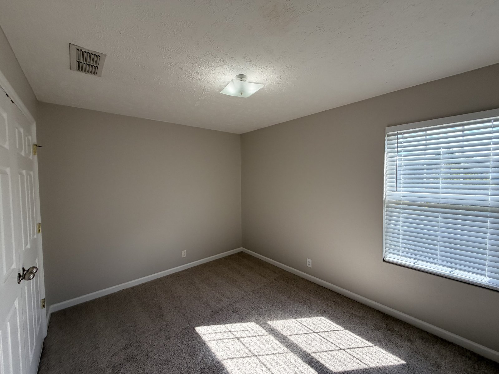 1/2 Off First Motnh's Rent! 3BR 2.5B Home + Office/Study & BONUS ROOM located in Murfreesboro property image