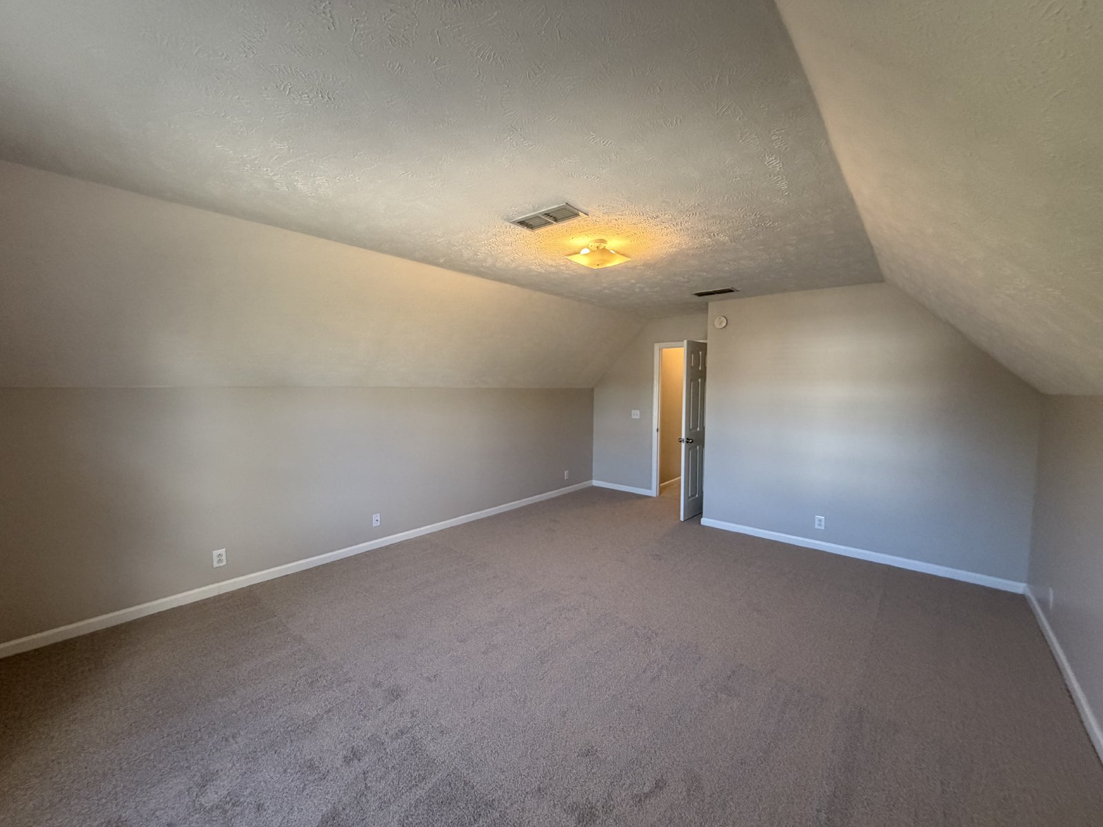 1/2 Off First Motnh's Rent! 3BR 2.5B Home + Office/Study & BONUS ROOM located in Murfreesboro property image