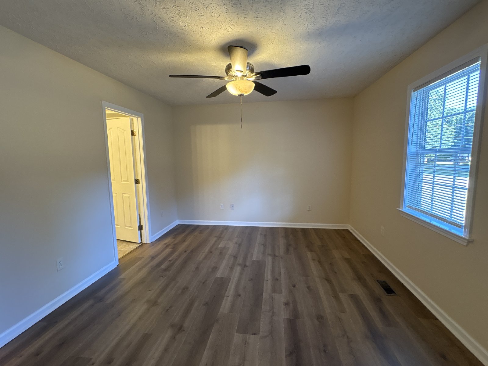 3 Bedroom Home in Convenient Manchester Location! property image