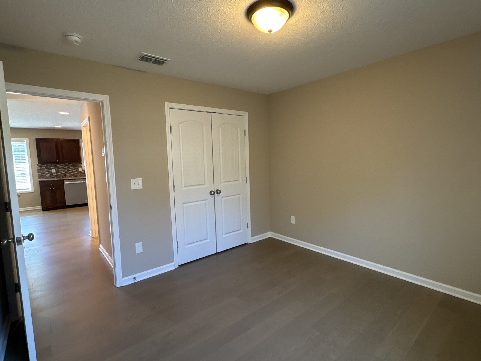 Adorable 3 Bedroom Home in Central Location... property image