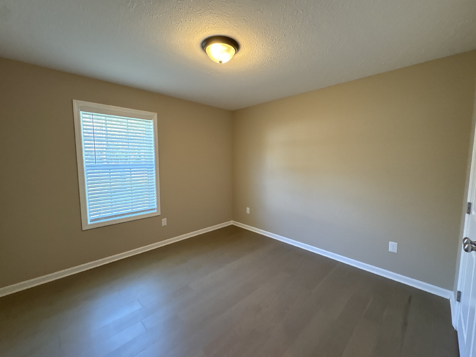 Adorable 3 Bedroom Home in Central Location... property image