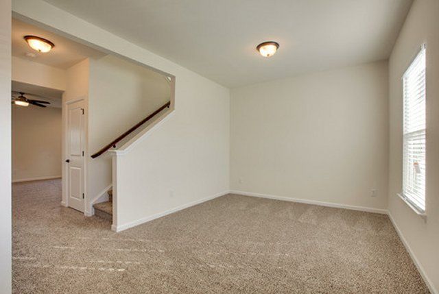Beautiful 4 Bed 2.5 Bath Home In Spring Hill property image