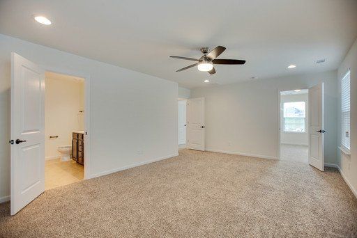 Beautiful 4 Bed 2.5 Bath Home In Spring Hill property image
