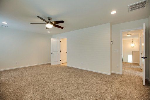 Beautiful 4 Bed 2.5 Bath Home In Spring Hill property image