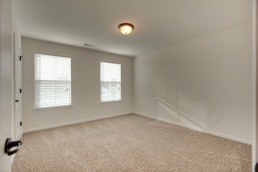 Beautiful 4 Bed 2.5 Bath Home In Spring Hill property image