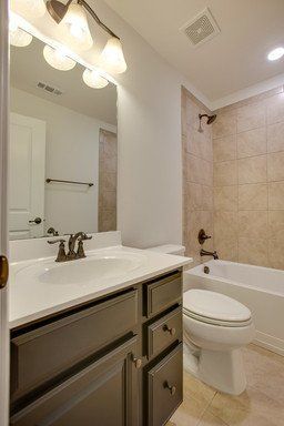 Beautiful 4 Bed 2.5 Bath Home In Spring Hill property image