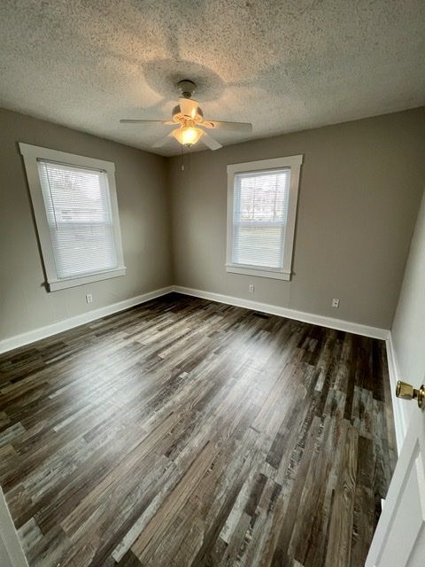 2 BR 1 BA Single Family Home in Murfreesboro property image