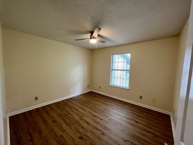 3x2 Cottage Style Duplex, South Murfreesboro property image