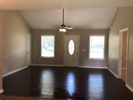 Adorable 3 Bedroom Home with Large Back Yard ! property image